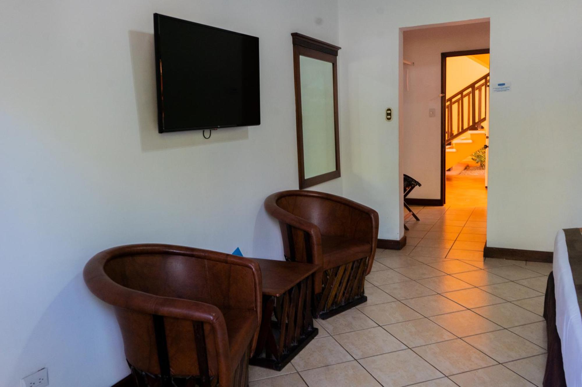 Hotel Cayman Suites Monterrico Exterior foto
